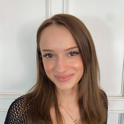 Nurije - Auszubildende